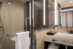 Hyatt Regency Naha Okinawa Club Deluxe Twin 201605 14